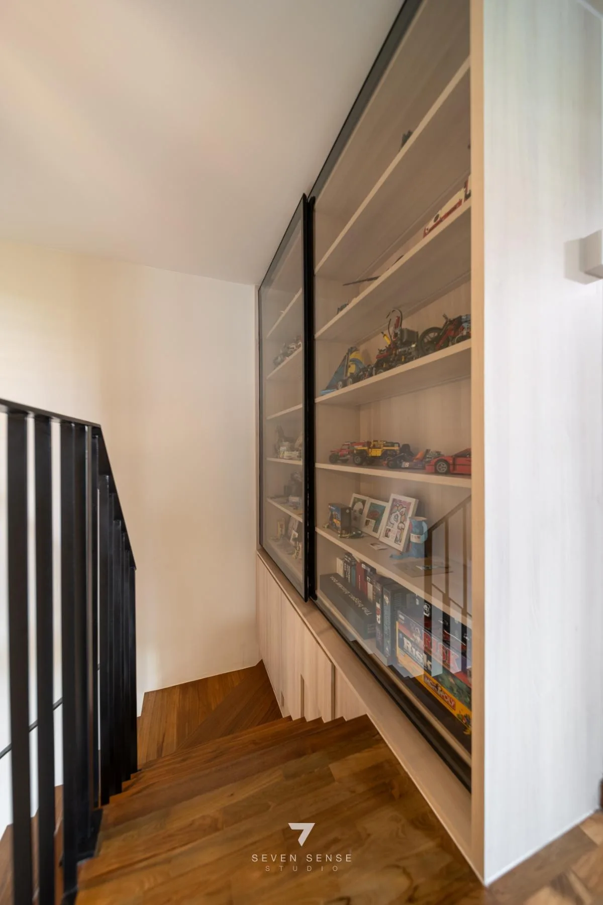 455 Hougang Avenue 10 by 7 Sense Studio, view 13