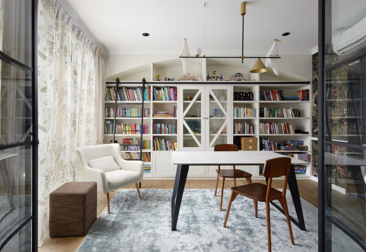 Black N White Haus Jersey Lodge 2, Design Authority