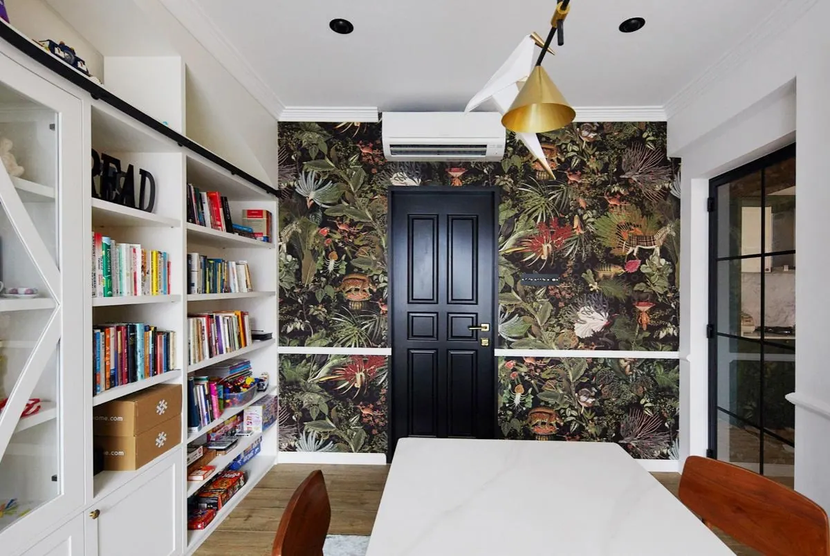Black N White Haus Jersey Lodge 9, Design Authority