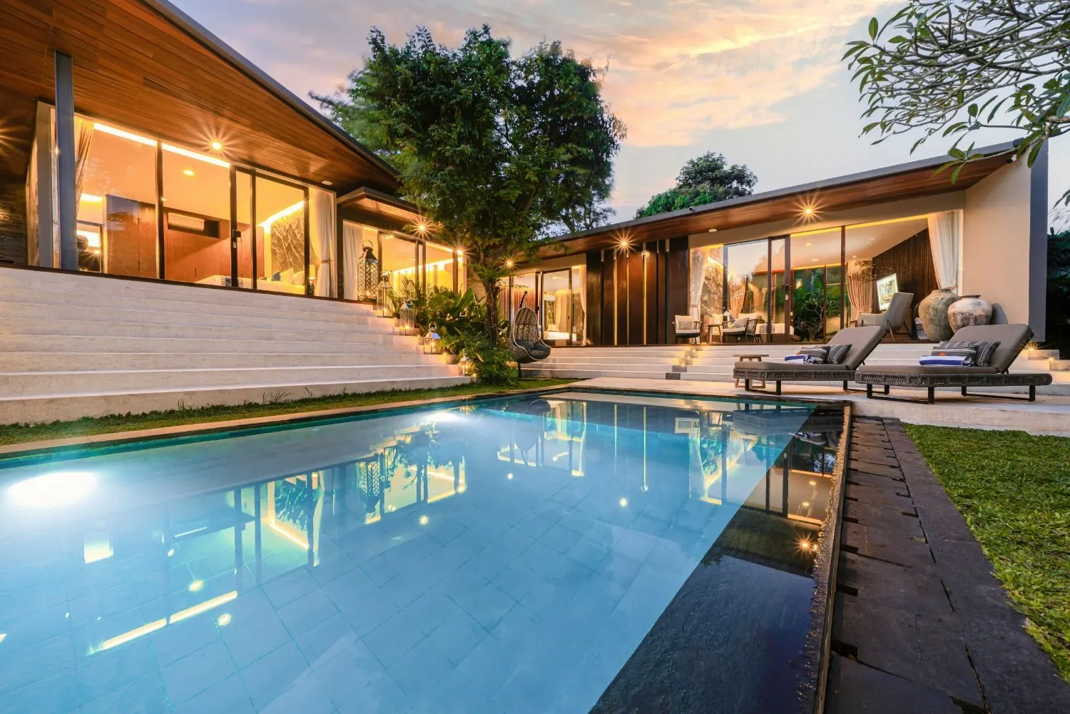 A Lustrous Escape @ De Prestigio Villas