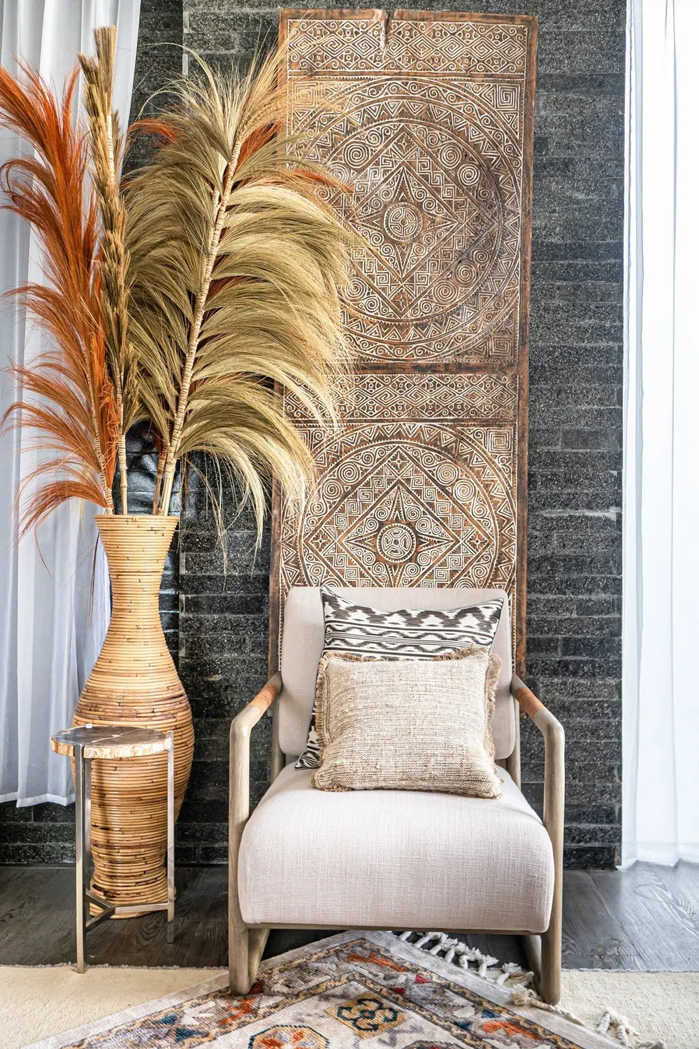 YWA Studio De Prestigio 016, Design Authority