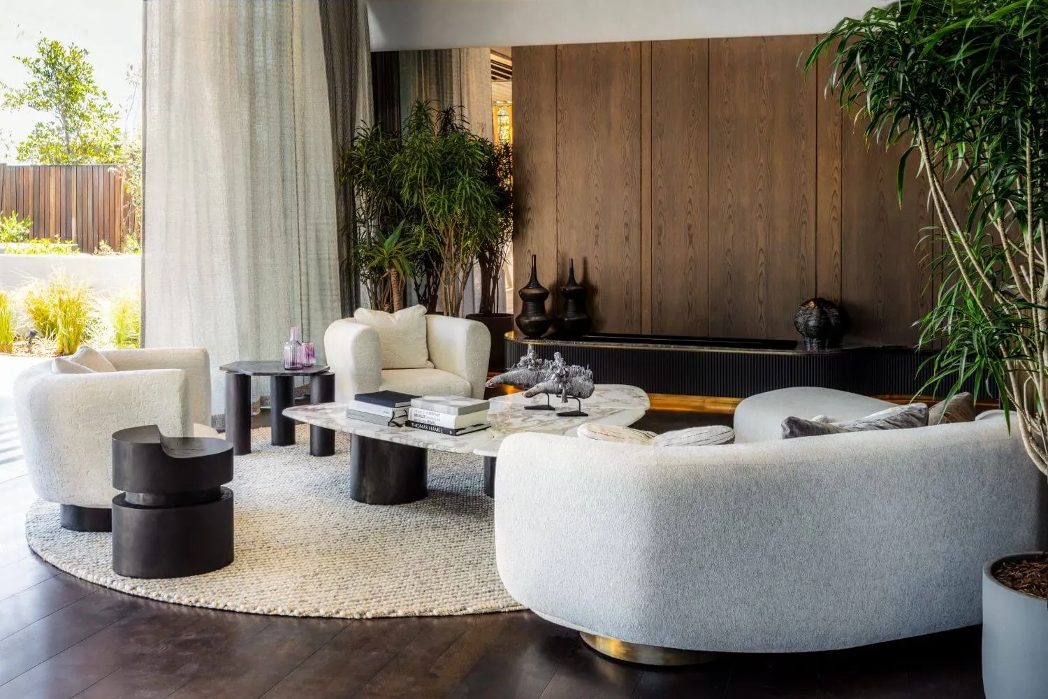 OKHA ZA SouthVilla Int 004 003 Nv HR, Design Authority