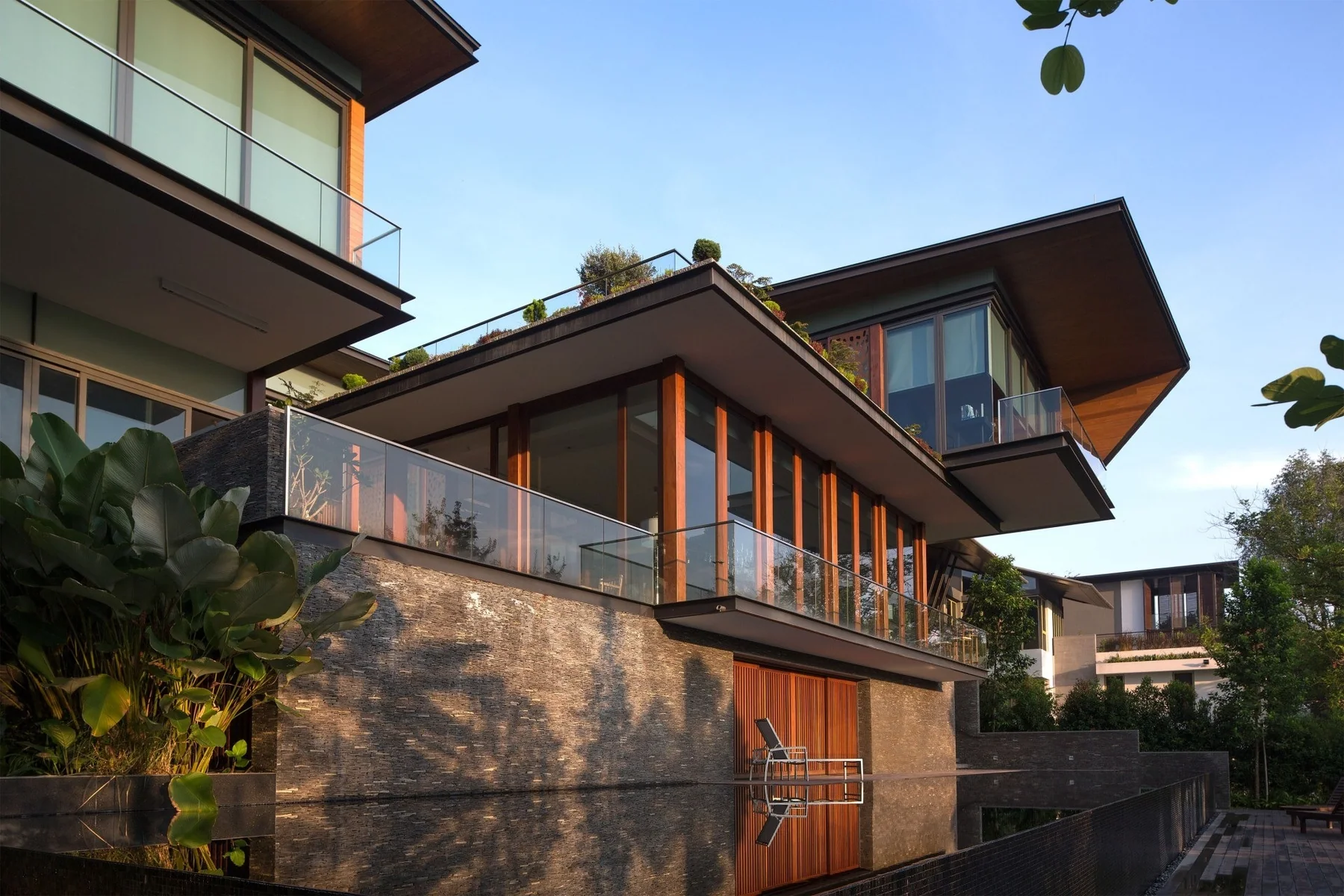 AR43%20Architects%20 %20Hillside%20House%20 %2022%20Olive%20Road, Design Authority