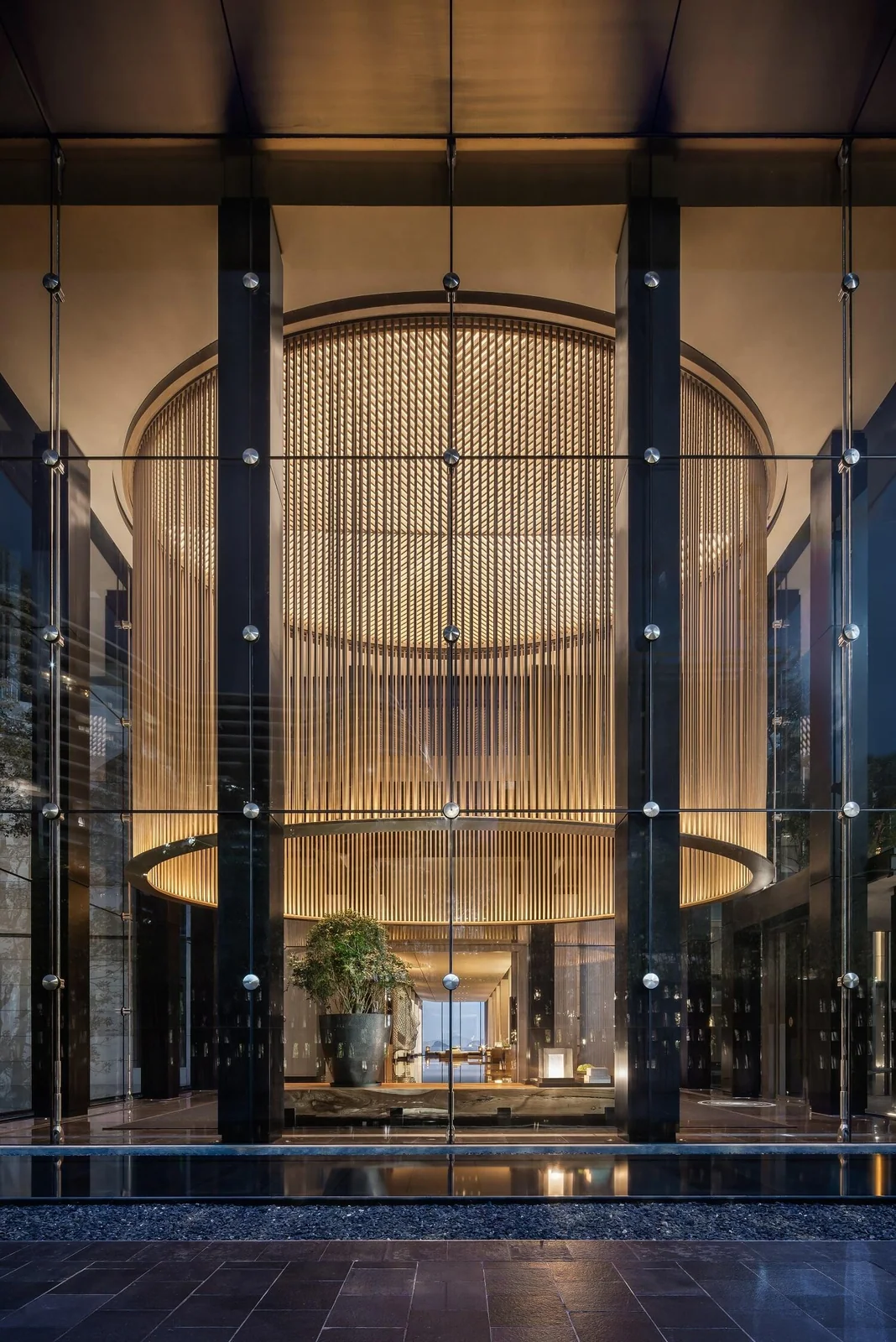 Club InterContinental of InterContinental Shenzhen Dameisha Resort by CCD/Cheng Chung Design (HK) Ltd, view 9