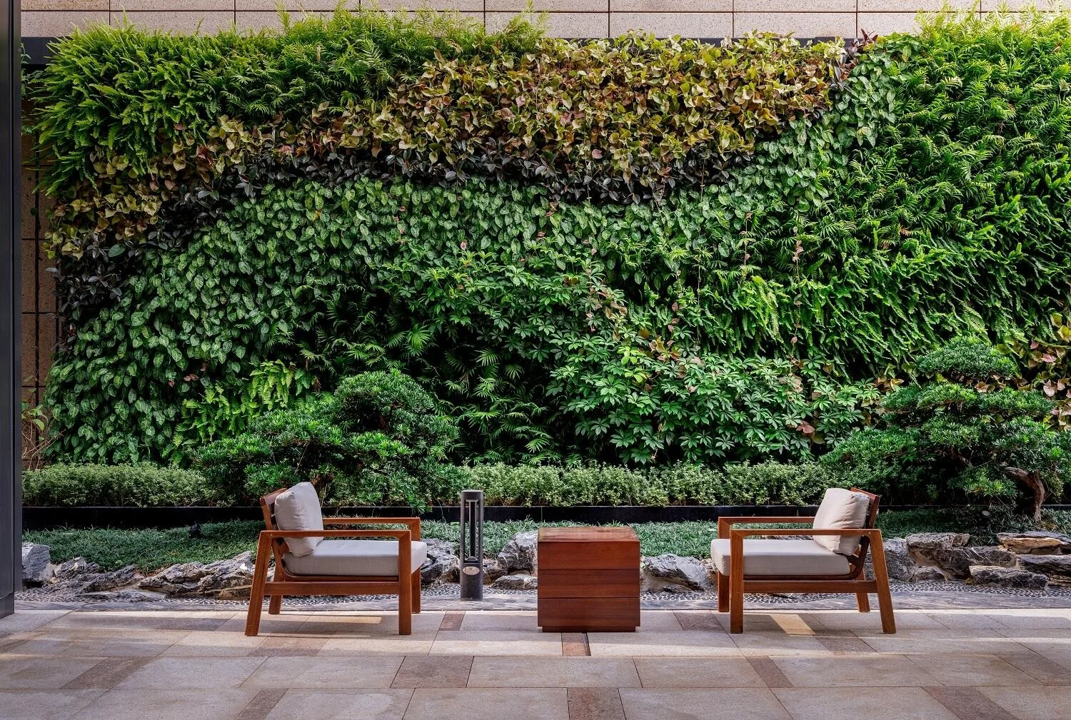 InterContinental Dongguan by CCD/Cheng Chung Design (HK) Ltd, view 1