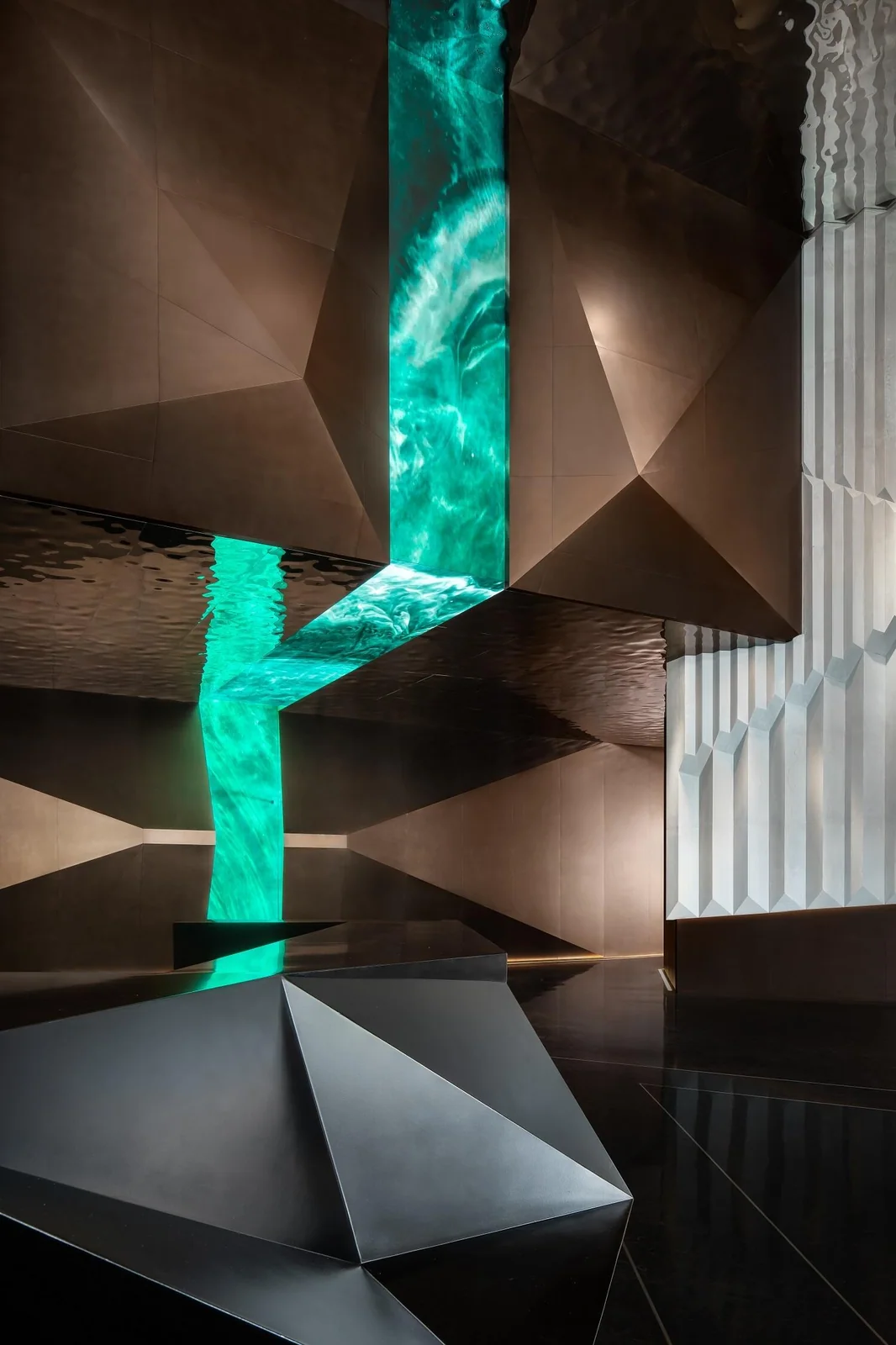 W Changsha by CCD/Cheng Chung Design (HK) Ltd, view 8