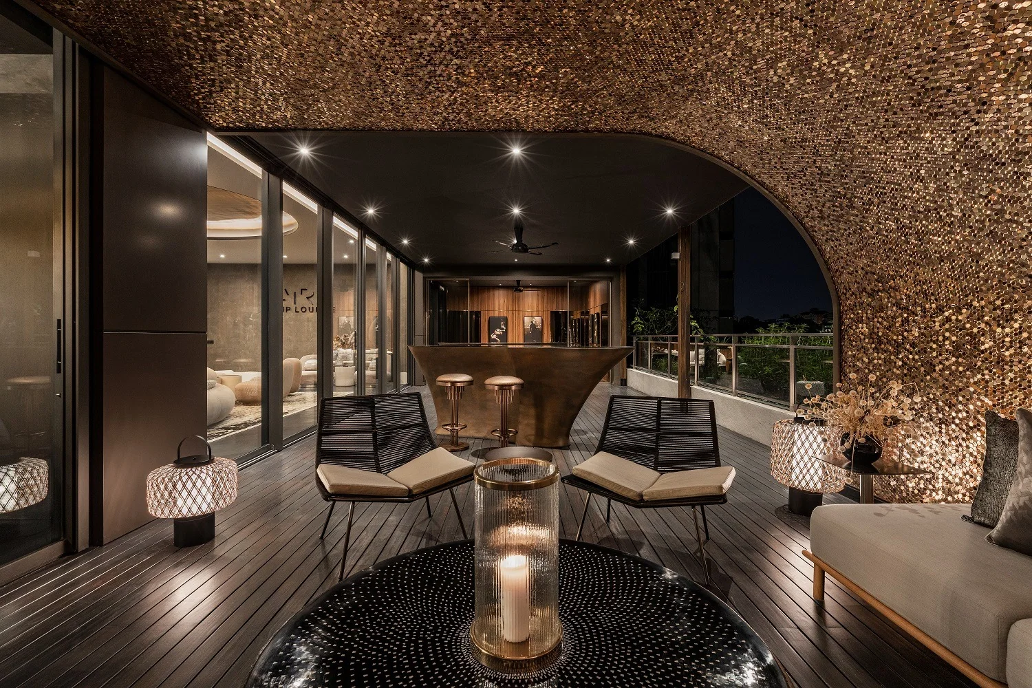 Aira Bar & Lounge by Designstudio MVH, view 6