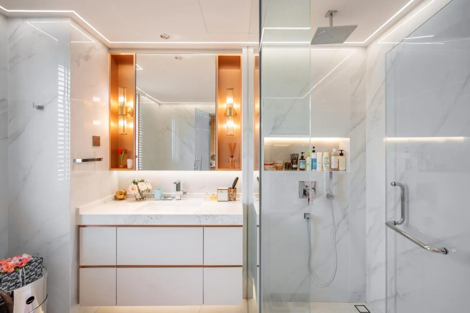 Project J Studio Landed Interior Design Level 3 Master Bathroom , Design Authority