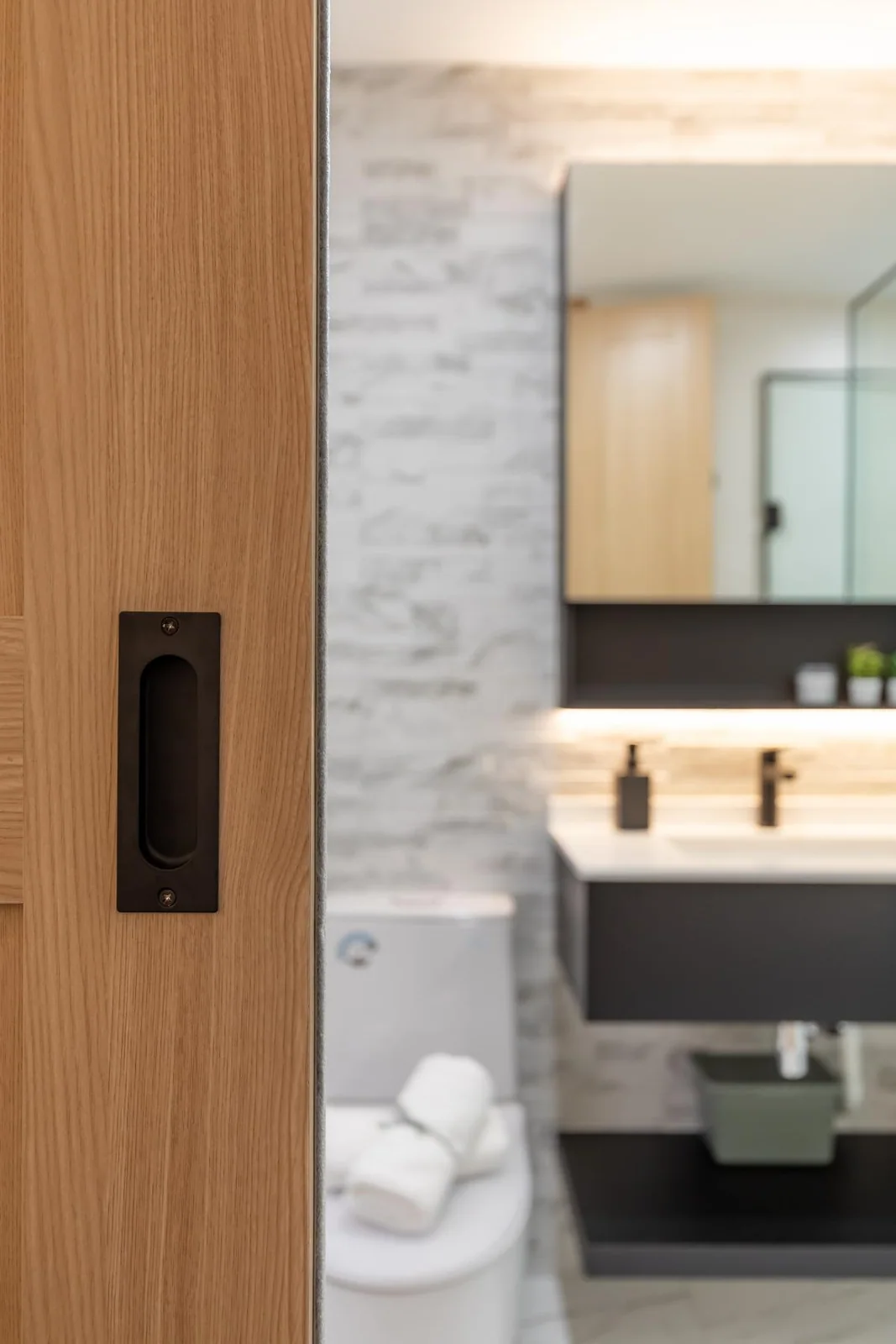 Hillview Ave by Le Interior Affairs, view 20