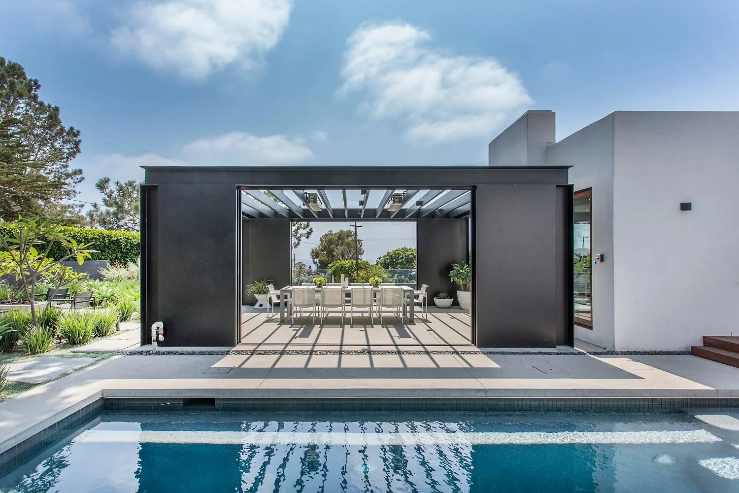 Award-Winning Coastal del Mar Residence by McCulley Design Lab, view 5