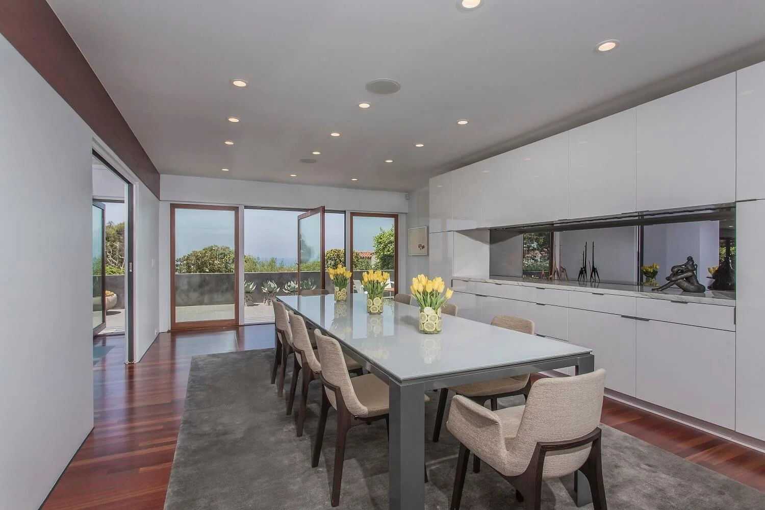 Award-Winning Coastal del Mar Residence by McCulley Design Lab, view 17