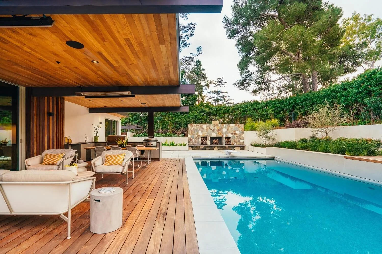 Del Mar Meadow House by McCulley Design Lab, view 6