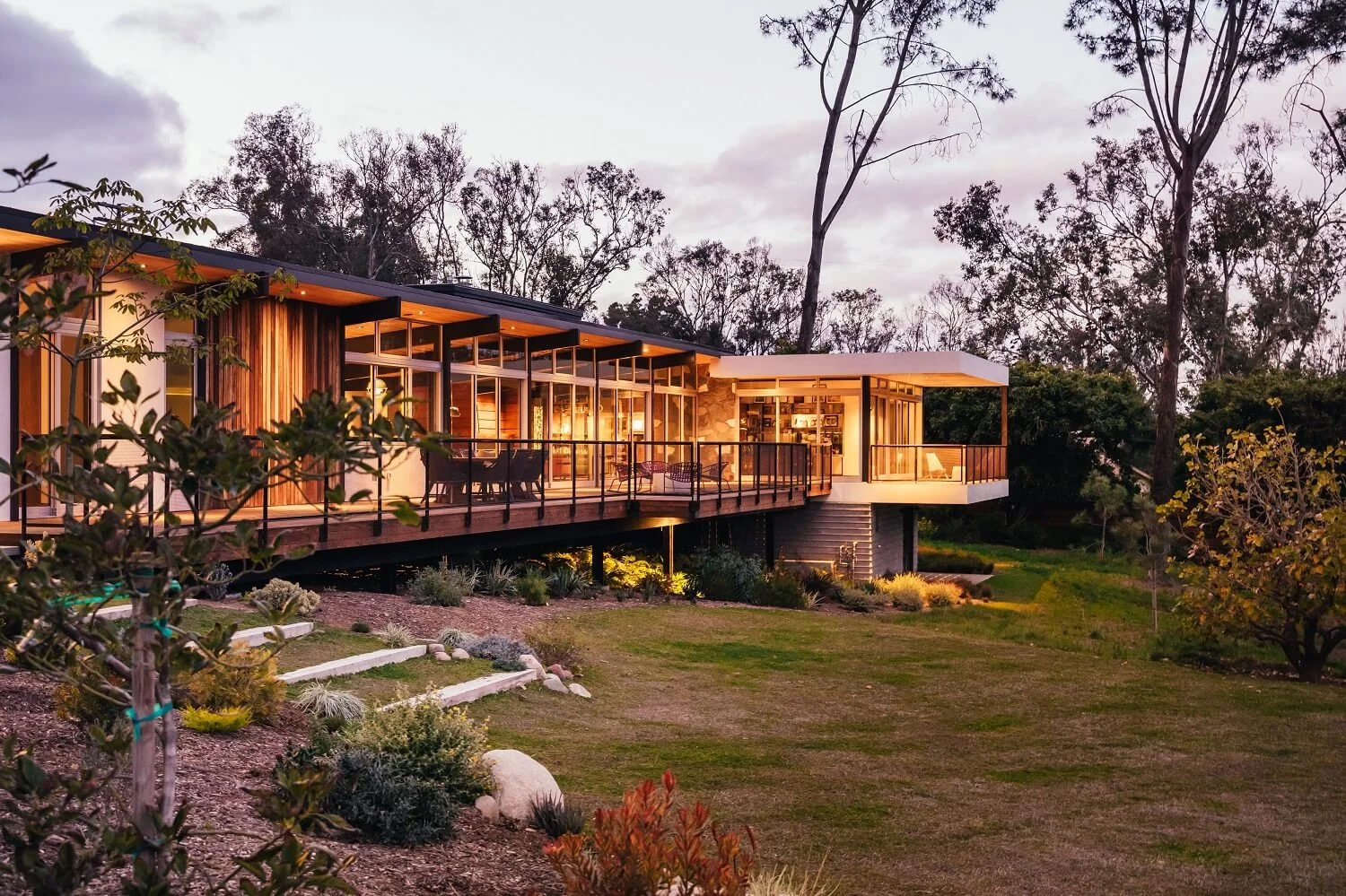 Del Mar Meadow House by McCulley Design Lab, view 8