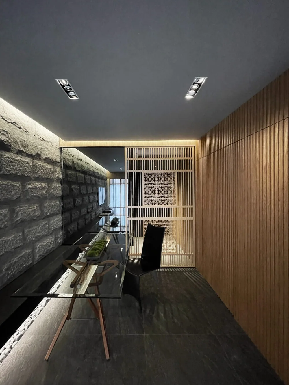 Bedok Studio Apartment by Metamorph Design, view 4