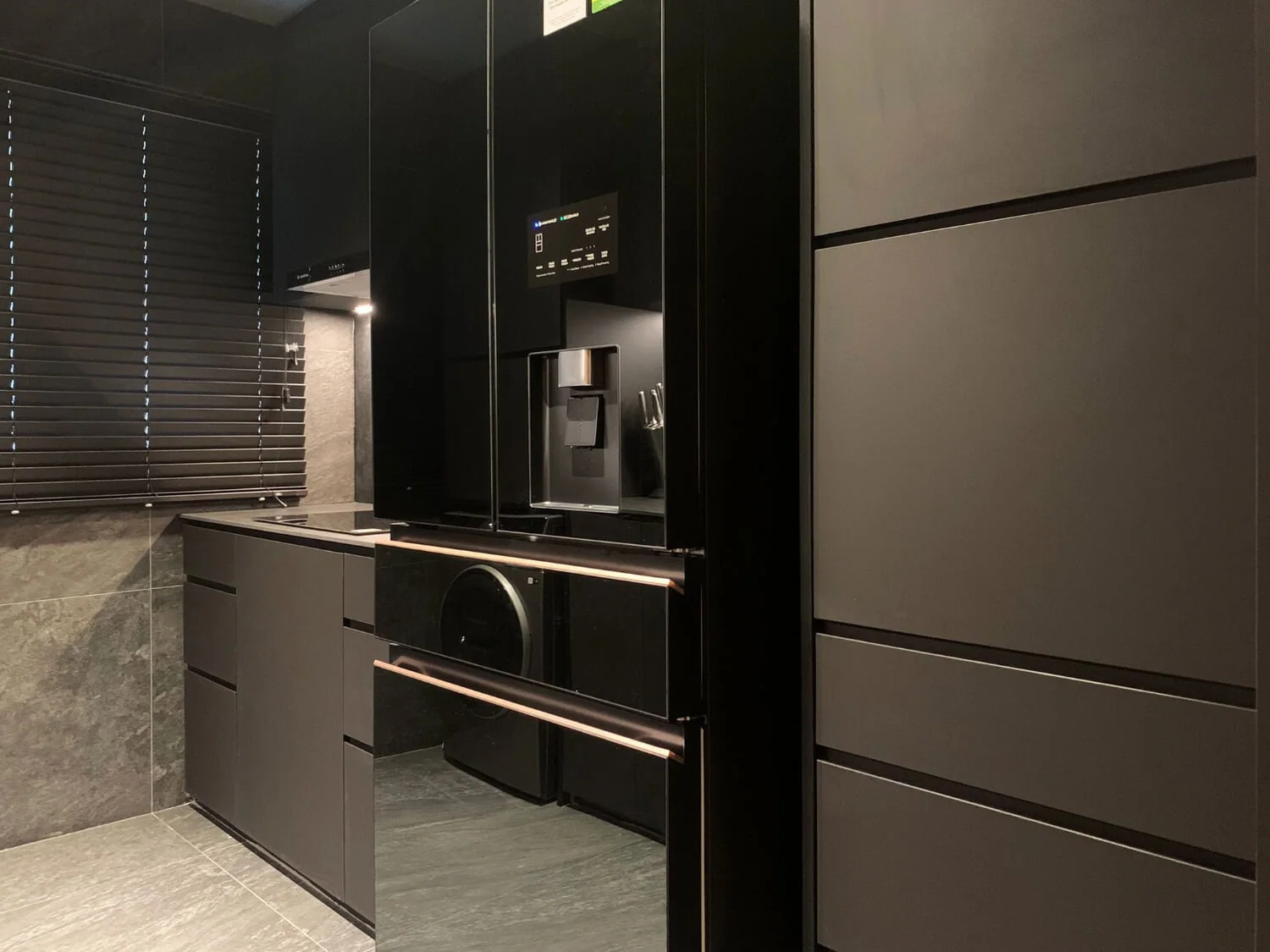 Bedok Studio Apartment by Metamorph Design, view 14