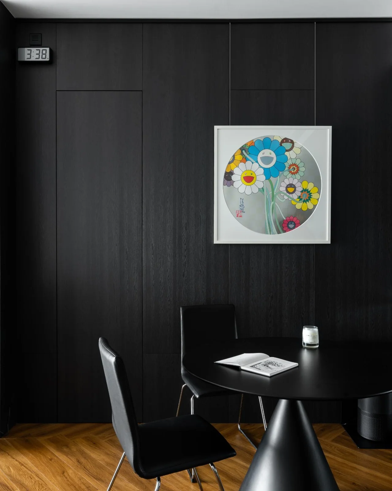 Galerie Noire @ Skyline Concourse by MYNMYN Studio, view 6