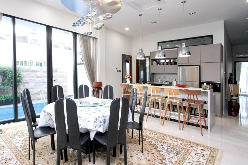 Asiatic Contemporary 5 By Nic Wes Builders, Design Authority