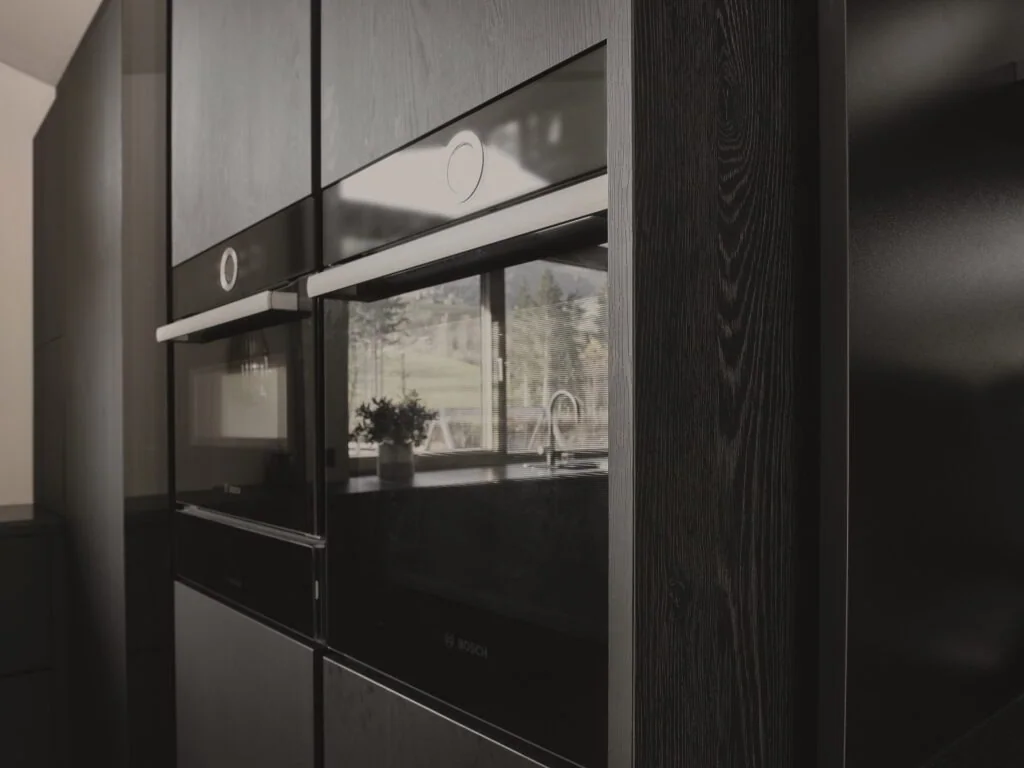 Kitchen Cabinet EGGER CLEAF 6, Design Authority