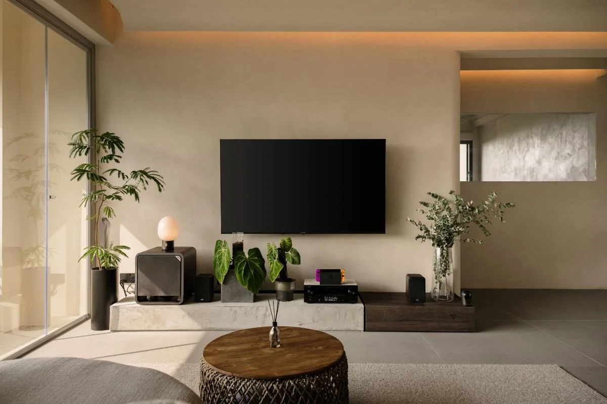 Neptune Courts by OVON Design, view 2