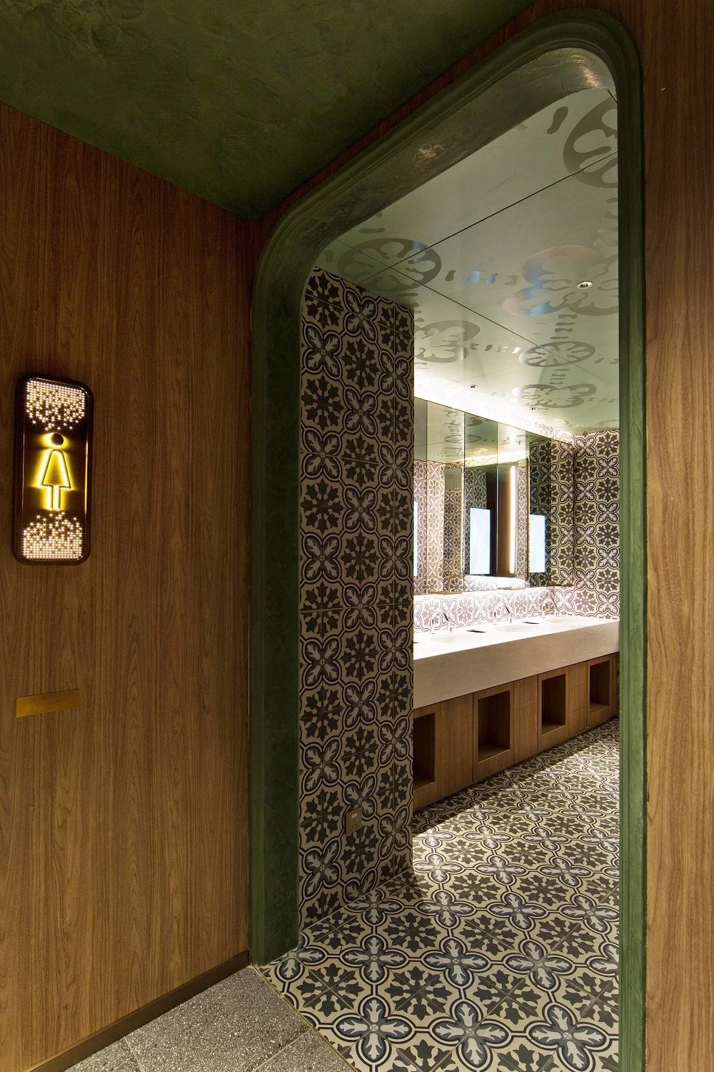 K11 MUSEA Taste Chamber by PANORAMA Design Group, view 10