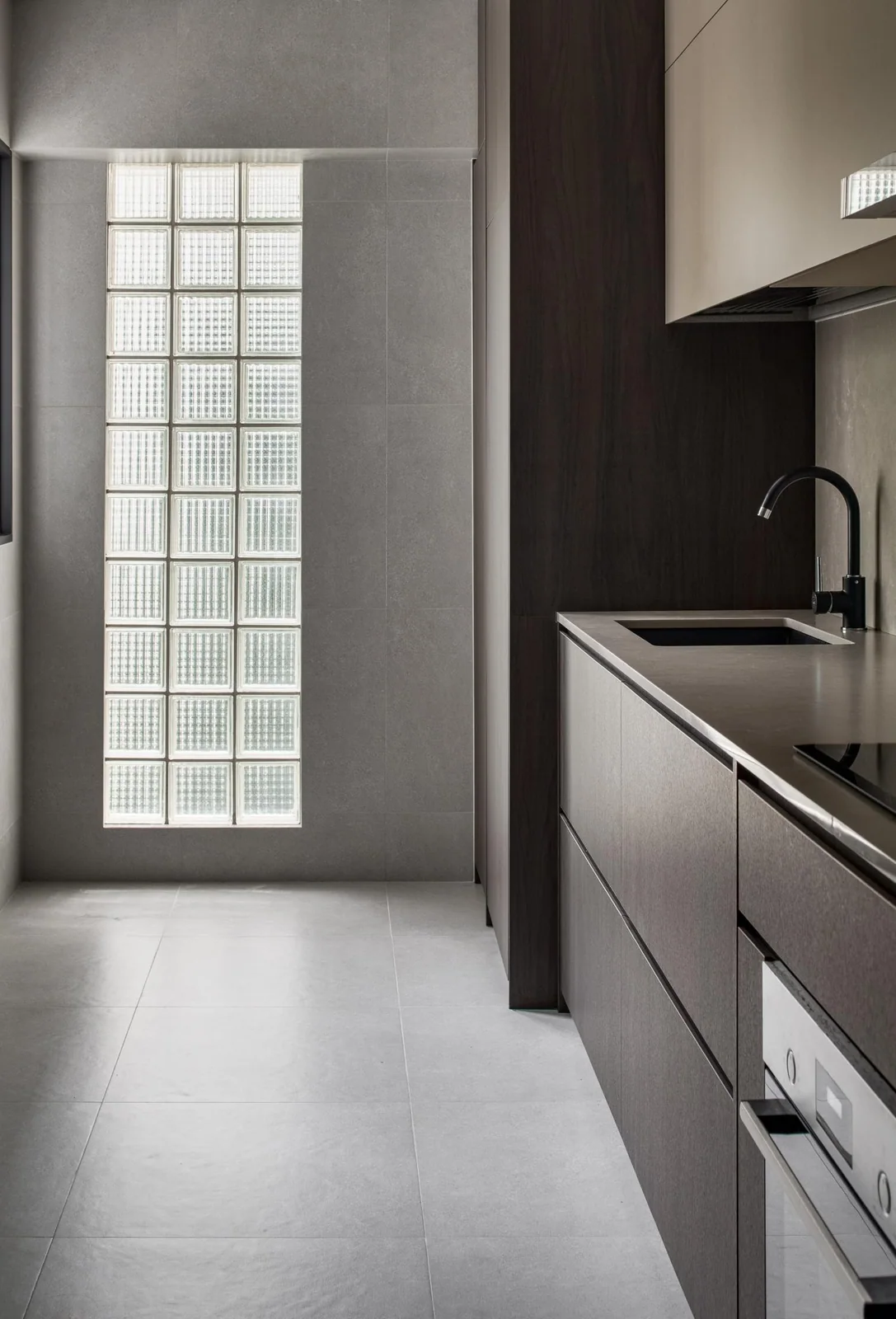 Boon Tiong Road Apartment by Rubiks Studio, view 9