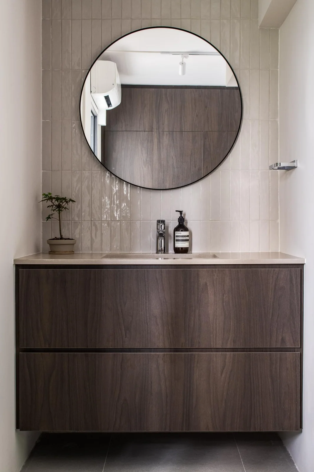 Boon Tiong Road Apartment by Rubiks Studio, view 16