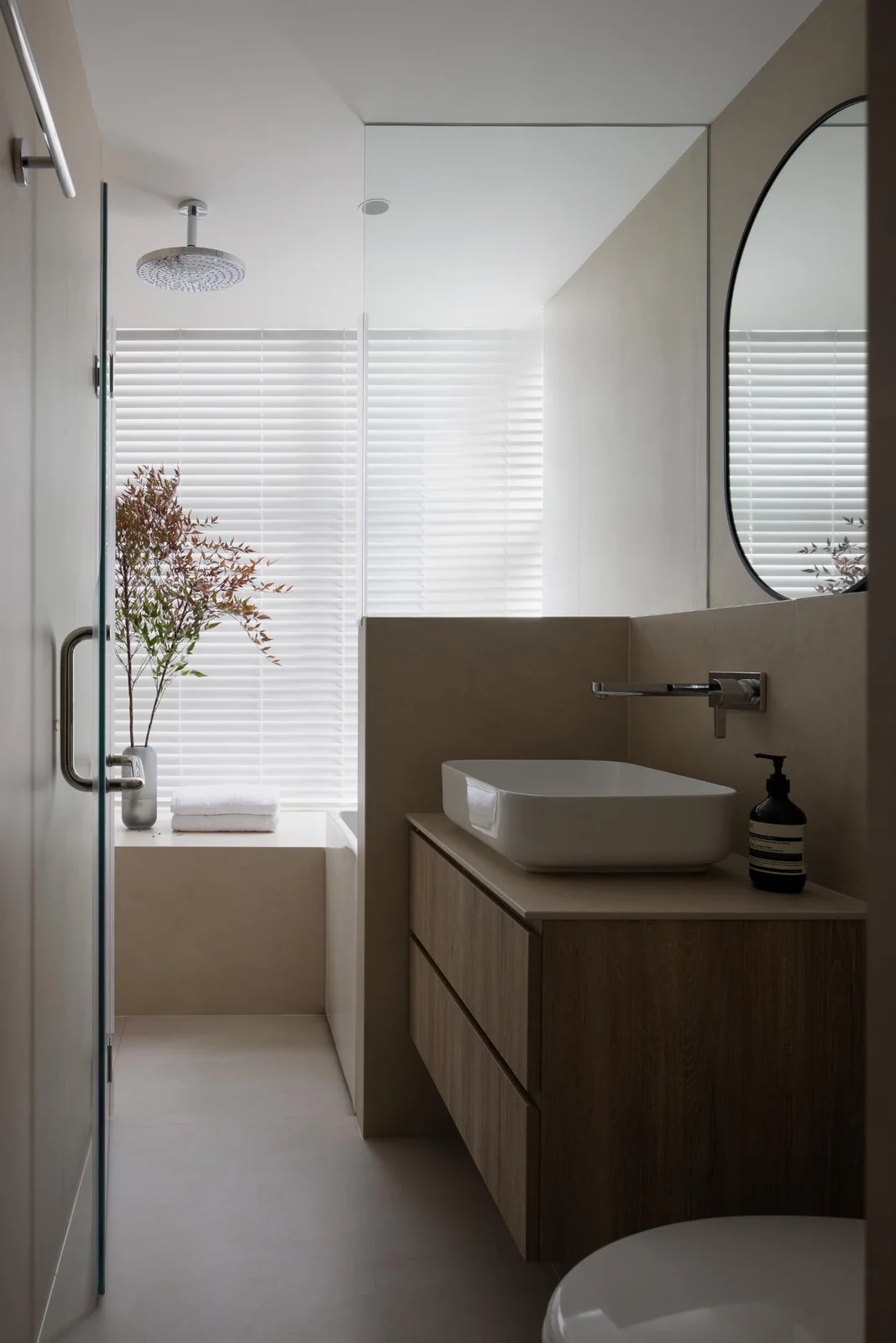 Cairnhill Circle Condominium by Rubiks Studio, view 1