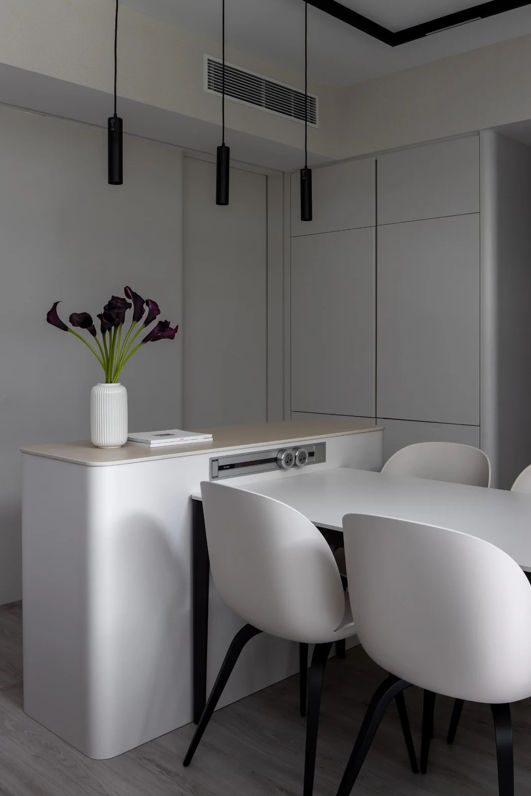 Cairnhill Circle Condominium by Rubiks Studio, view 13