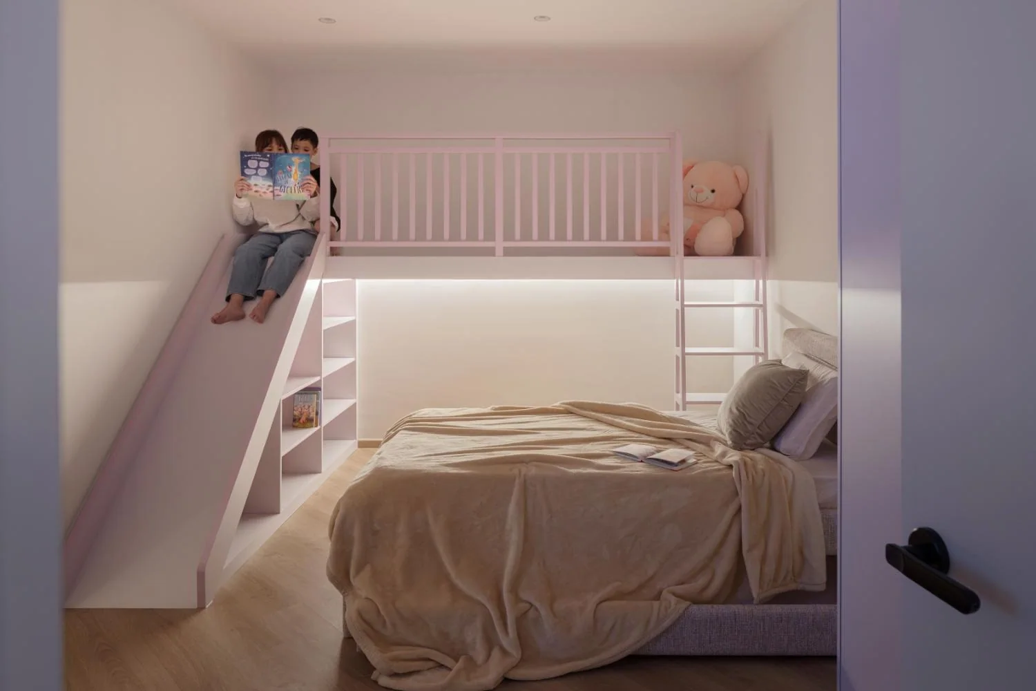 Hong San Walk Semi-Detached by Rubiks Studio, view 10