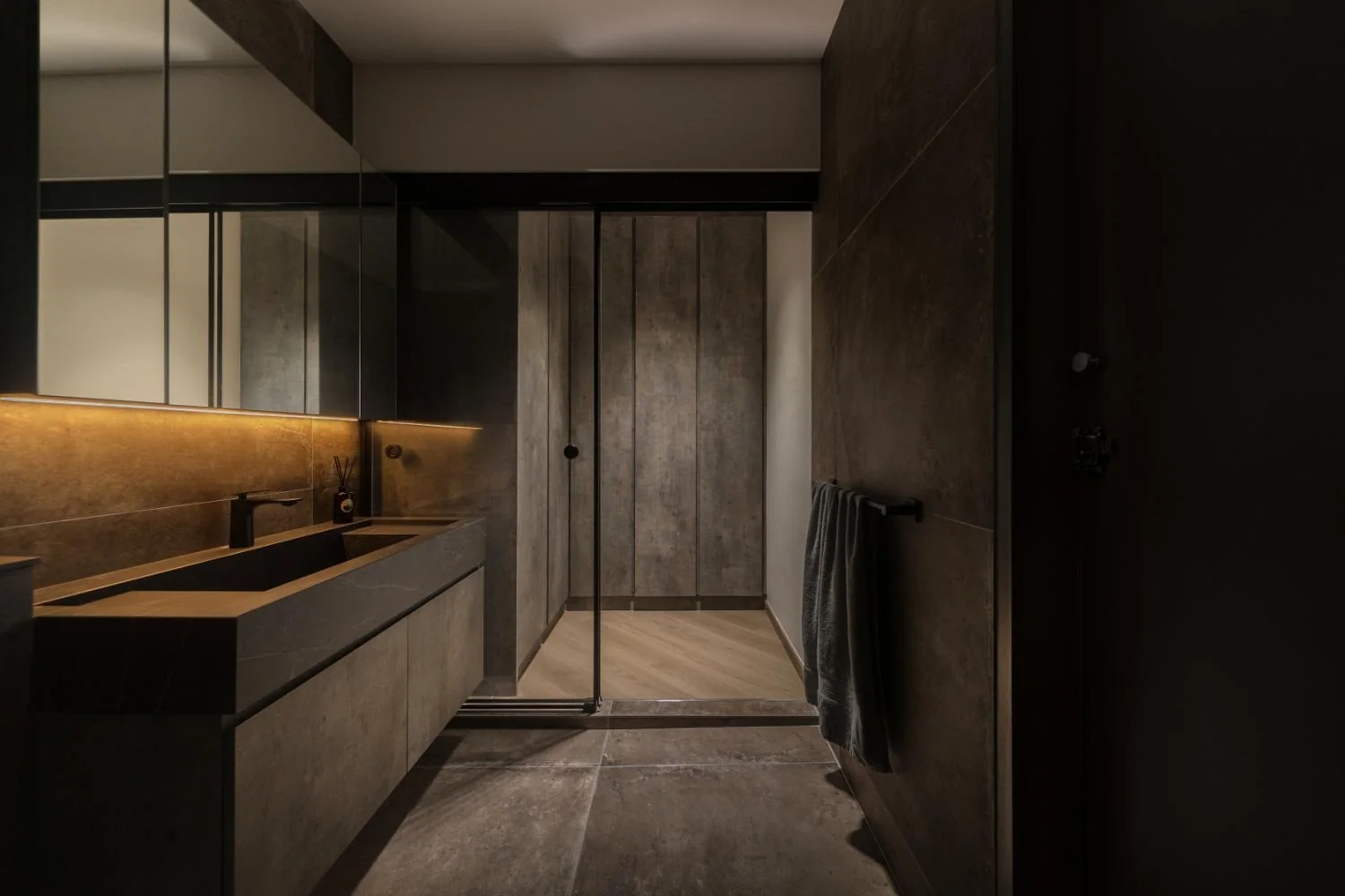 Hong San Walk Semi-Detached by Rubiks Studio, view 14