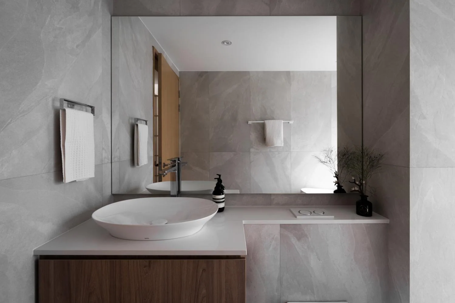 Meadow @ Peirce Condominium by Rubiks Studio, view 24