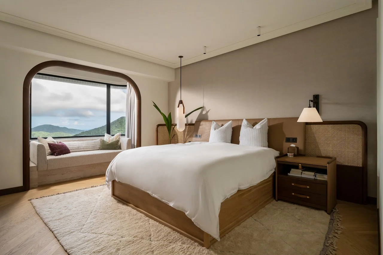 The Art of Living in the Mountains by Stylus Studio, view 10