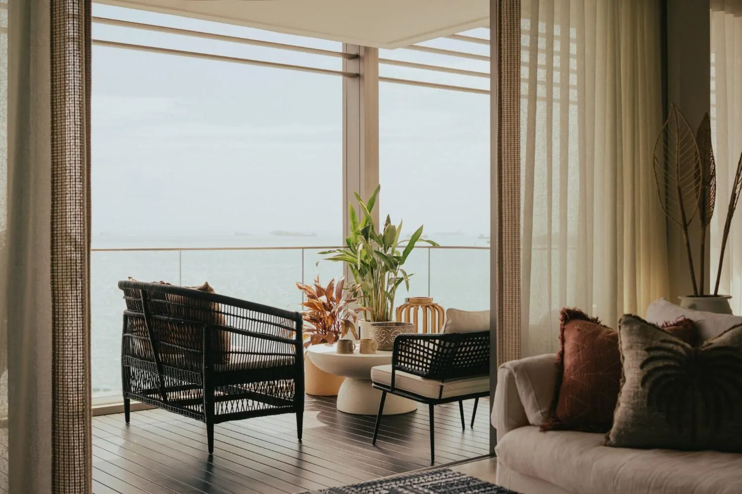 Aiden T Oceanfront 9 1, Design Authority