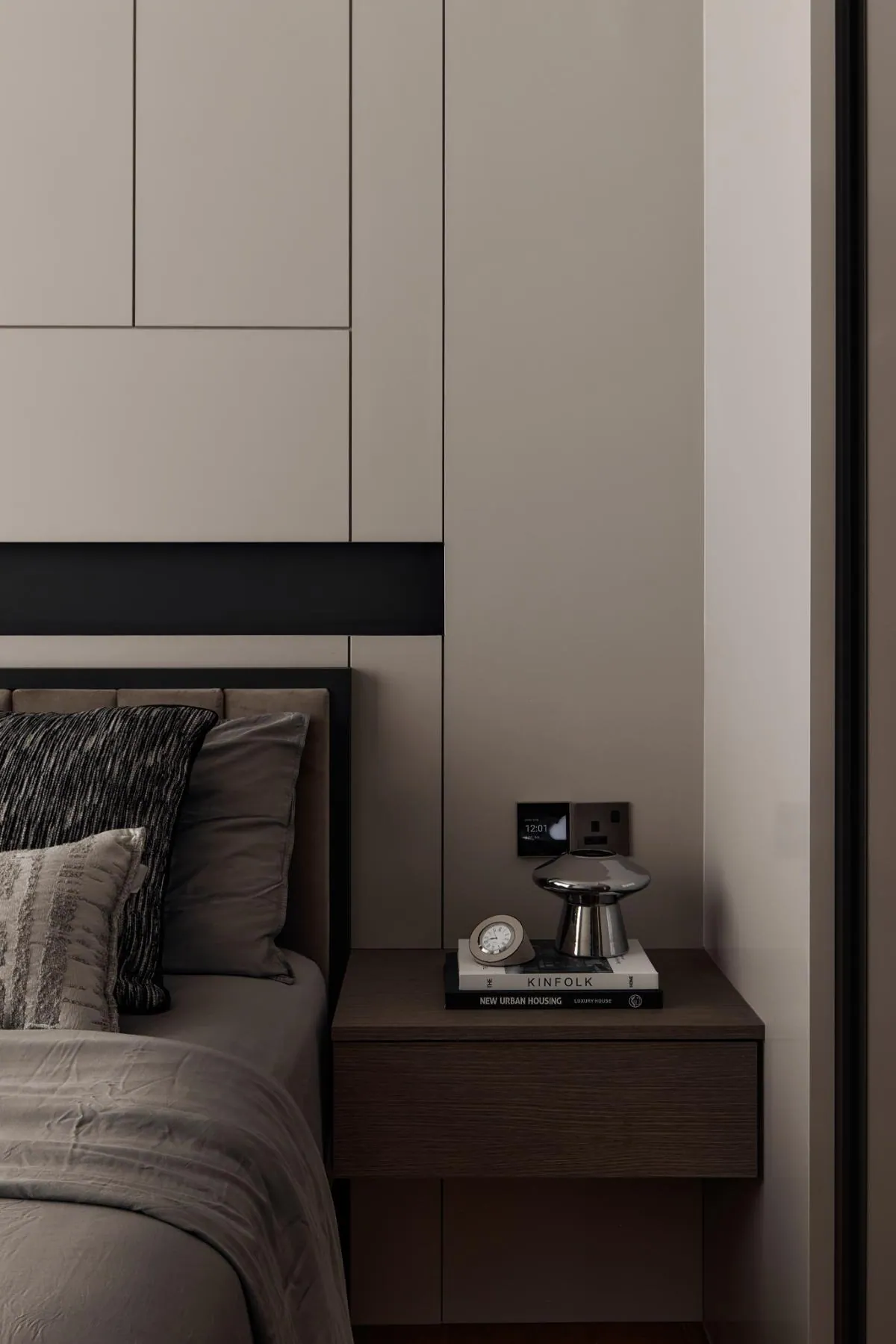 Le Interior Affairs Jiak Kim Apartment 9, Design Authority
