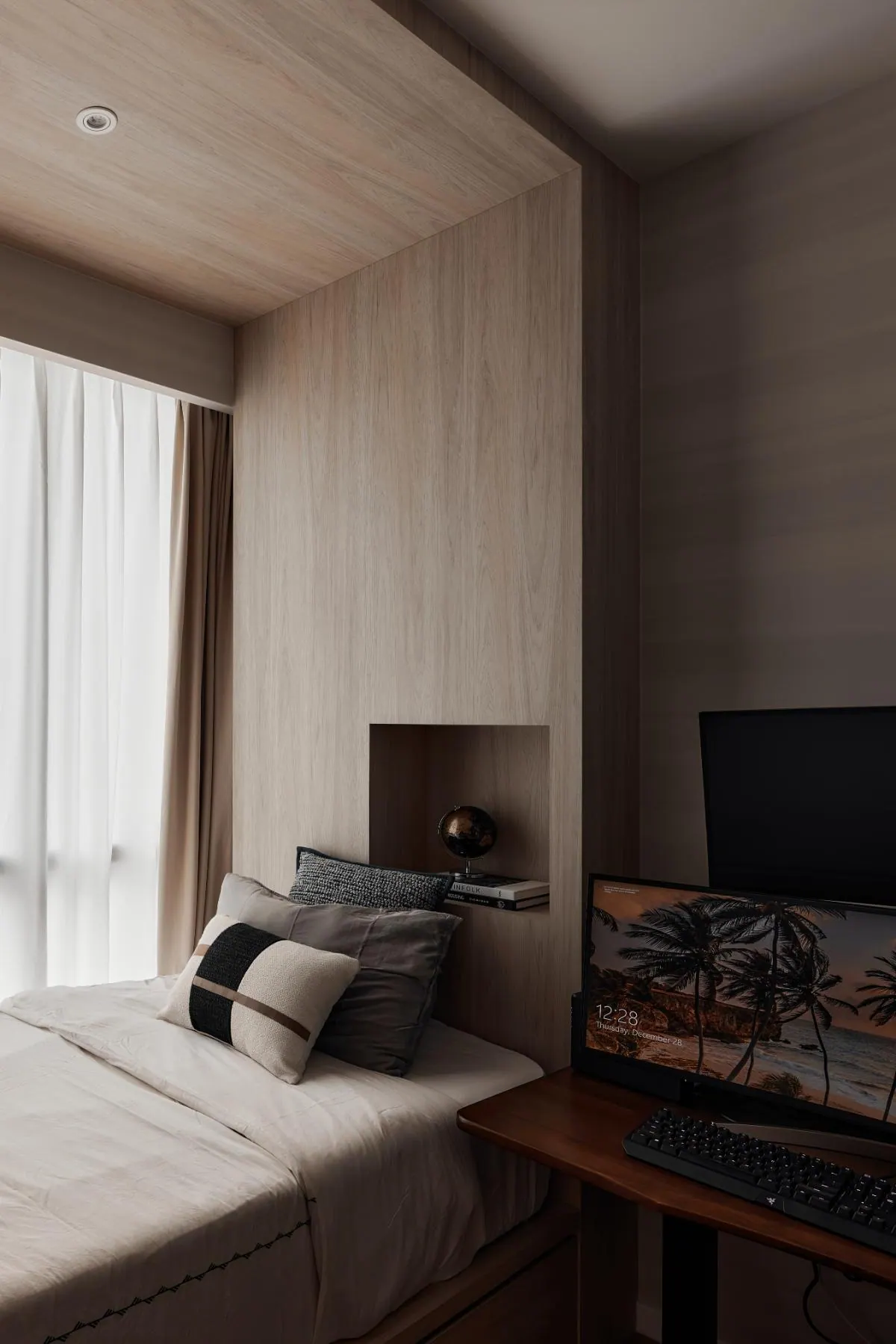Le Interior Affairs Jiak Kim Apartment 11, Design Authority