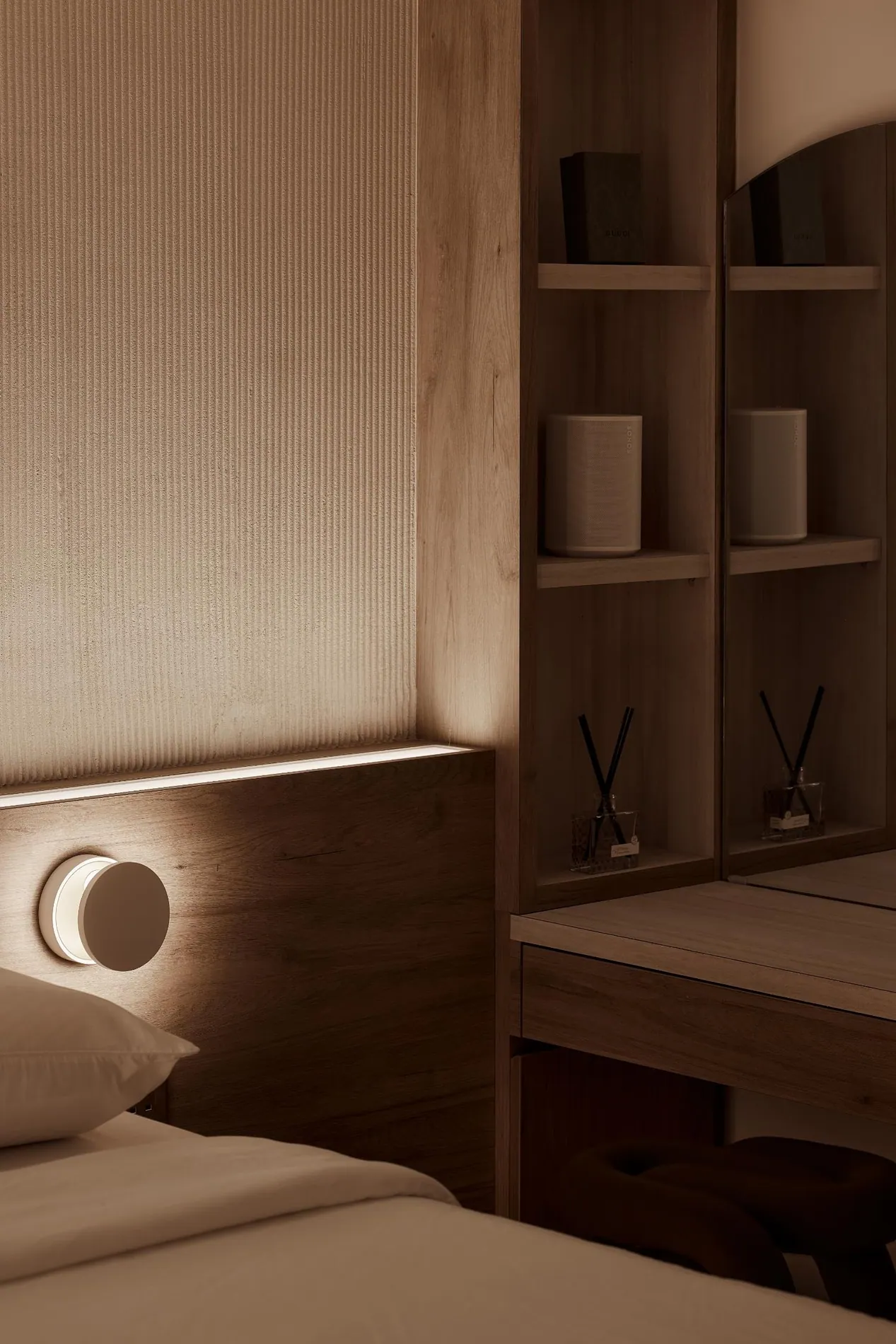 Le Interior Affairs Showroom 8, Design Authority