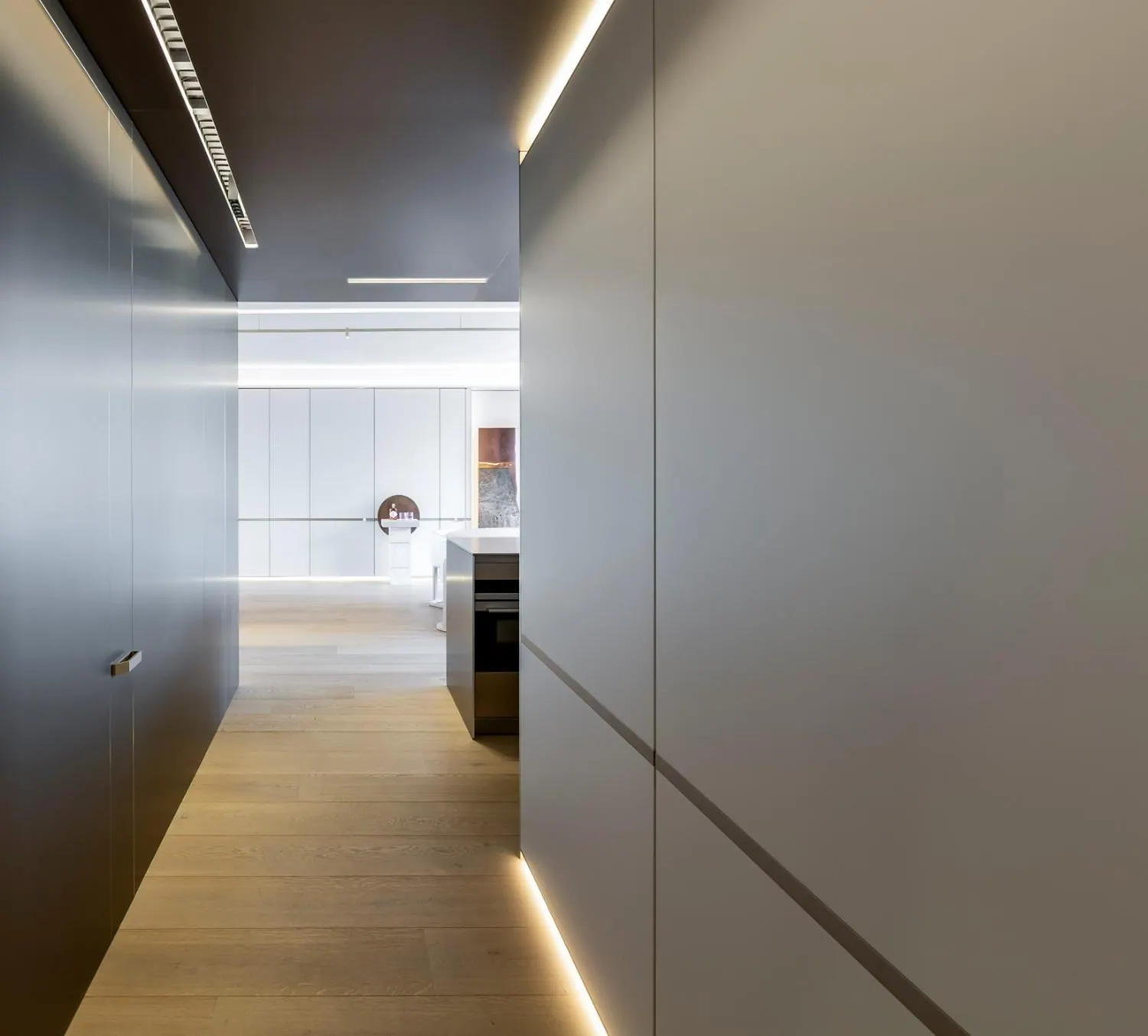 The Refined Minimalism of a Cape Town Art Haven