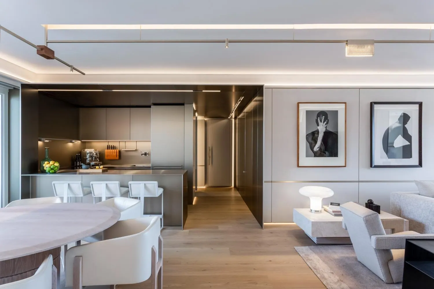 ZA Parama Int 003 027 Nv HR, Design Authority