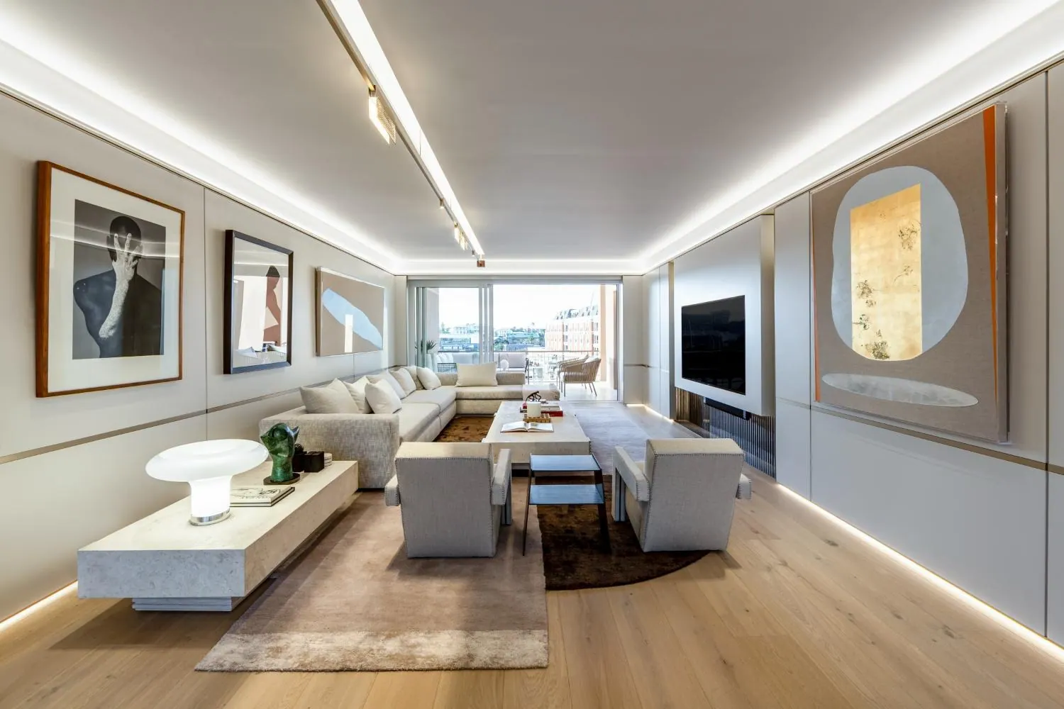 ZA Parama Int 004 002 Nv HR, Design Authority