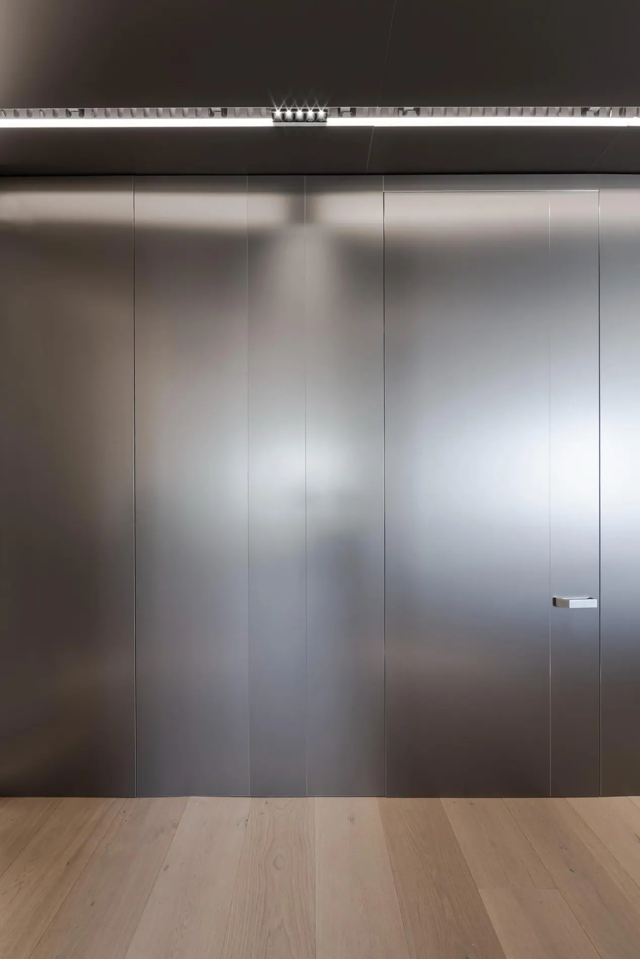 ZA Parama Int 007 001 Nv HR, Design Authority