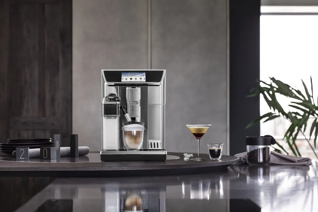Delonghi Primadonna Elite Coffee Machine, Design Authority